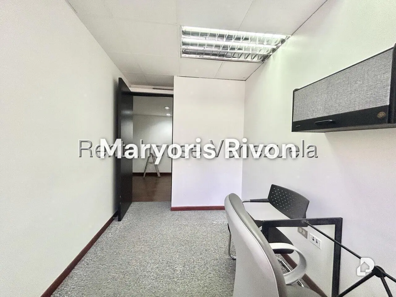 Oficina en La Castellana, Caracas – 21