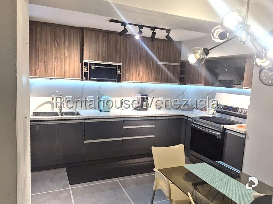 Apartamento en El Cigarral, Caracas – 18