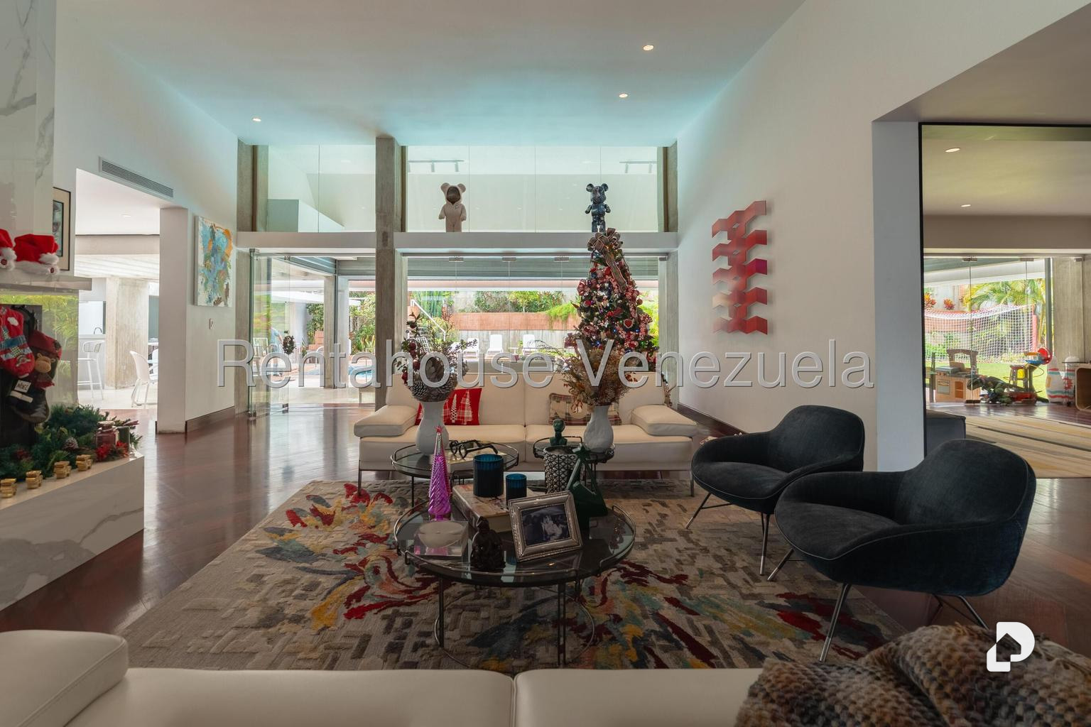Casa en Cerro Verde, Caracas – 13