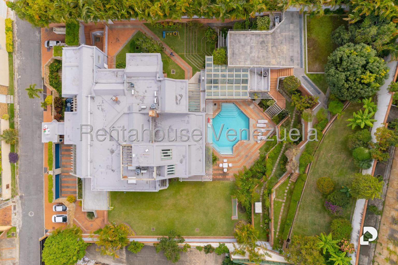 Casa en Cerro Verde, Caracas – 5