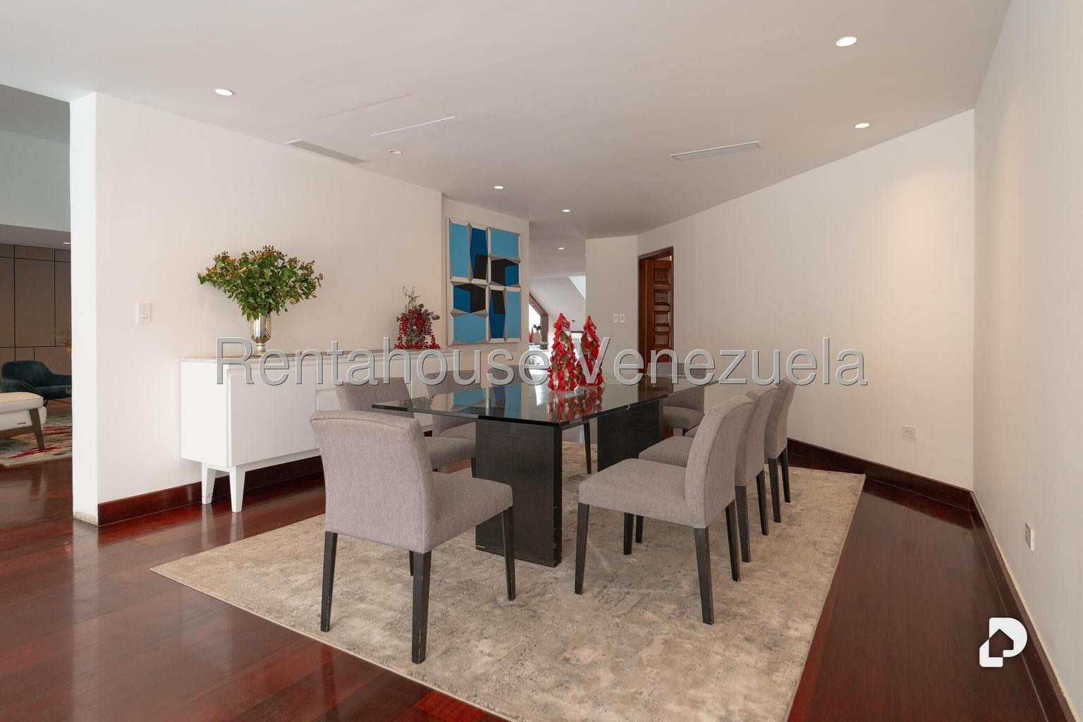 Casa en Cerro Verde, Caracas – 17