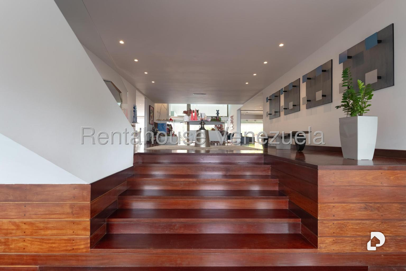 Casa en Cerro Verde, Caracas – 7