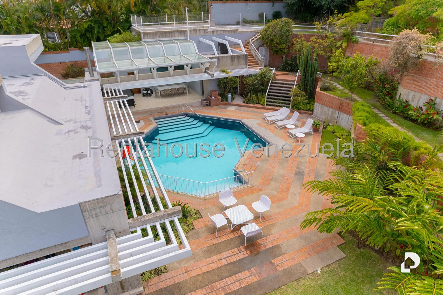 Casa en Cerro Verde, Caracas – 6
