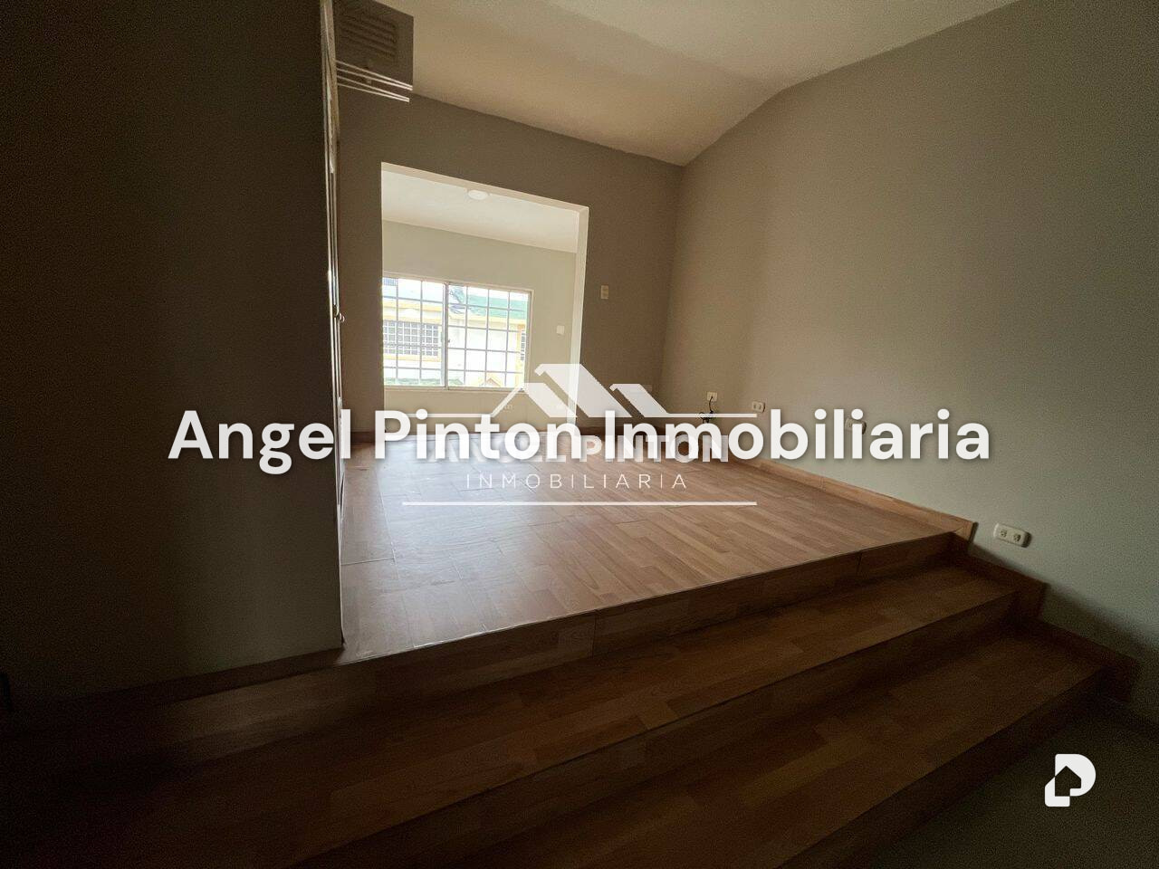 Casa en Avenida Goajira, Maracaibo – 4
