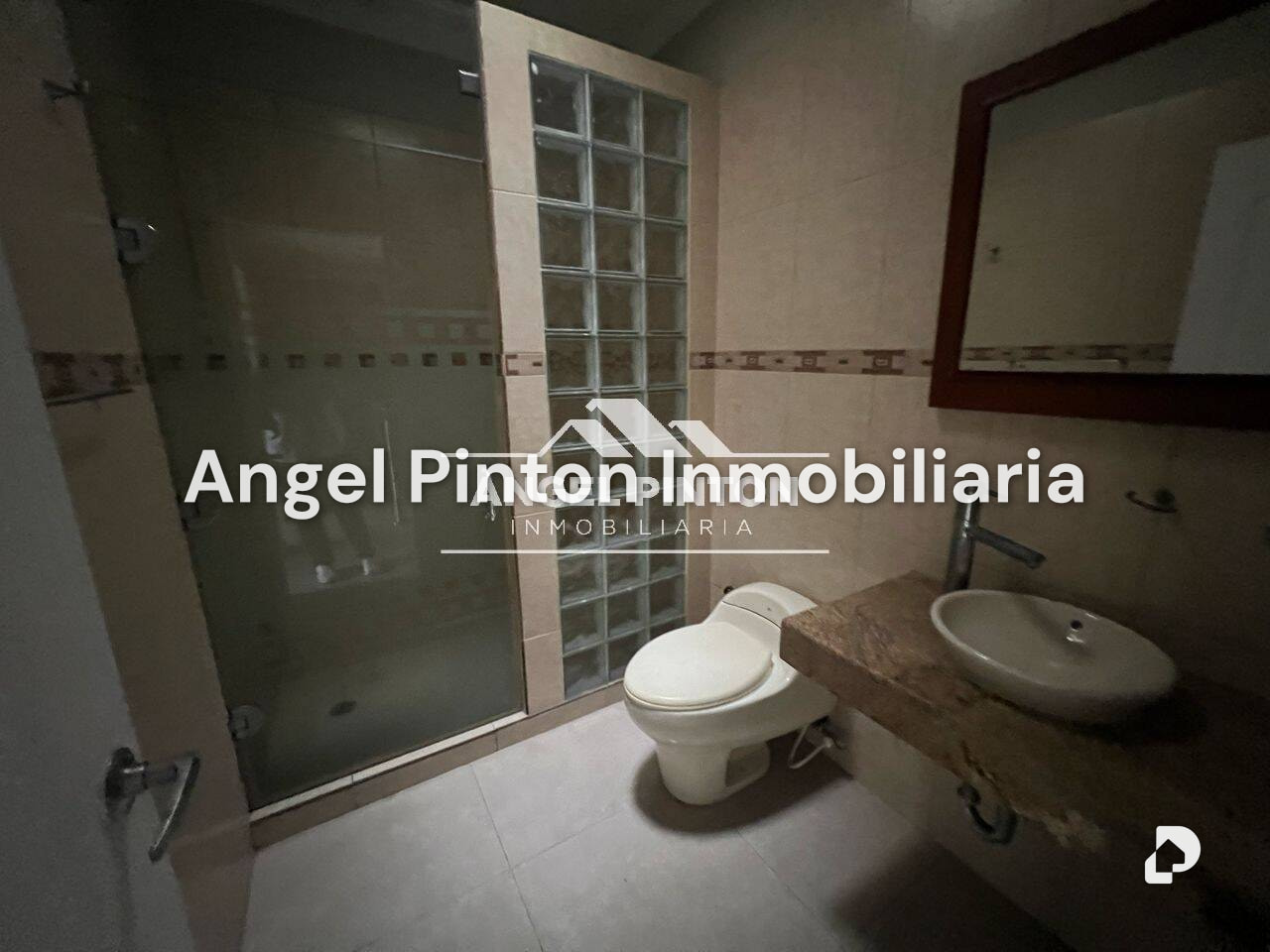 Casa en Avenida Goajira, Maracaibo – 9
