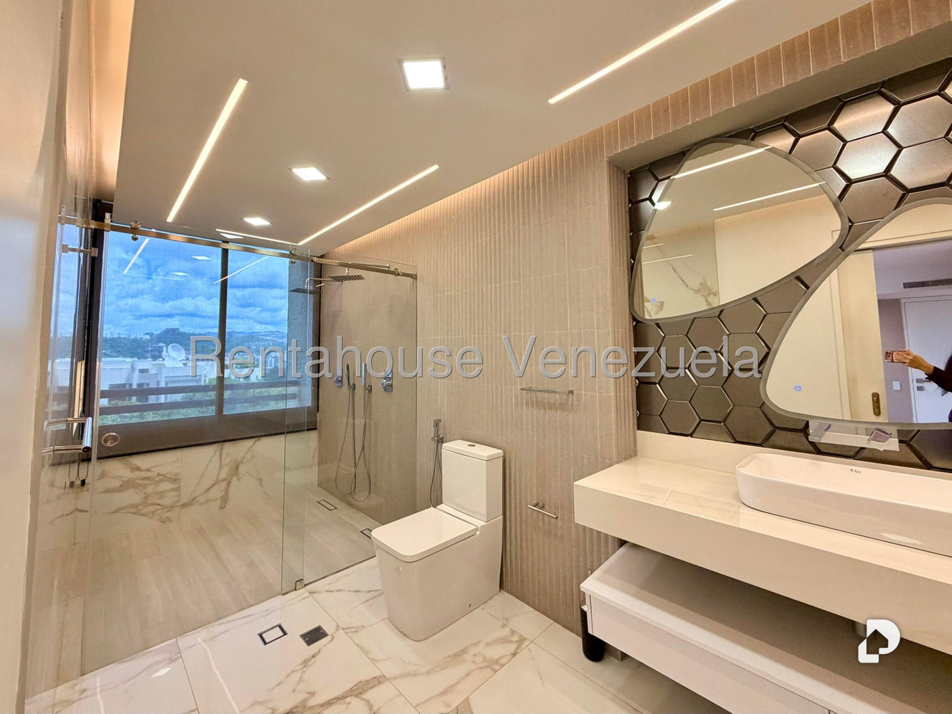 Apartamento en Colinas de Valle Arriba, Caracas – 23
