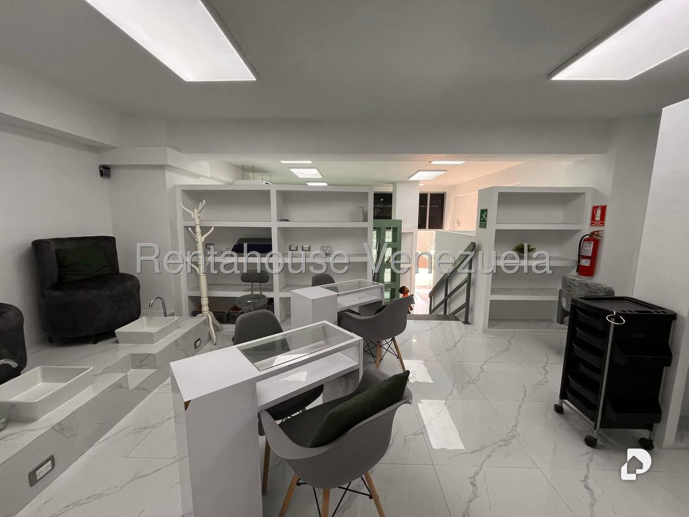 Local comercial en Santa Mónica, Caracas – 15