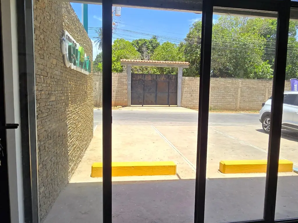 Local comercial en Atamo Sur, Porlamar - 1