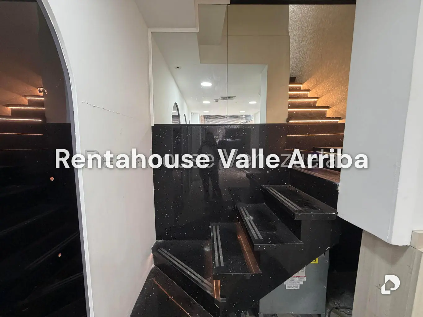 Local comercial en Altamira, Caracas – 4
