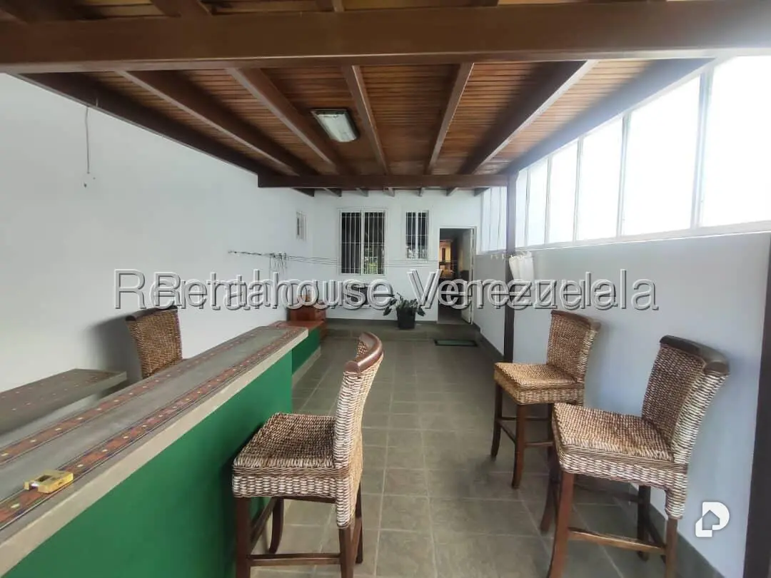 Casa en Los Pomelos, Caracas – 11