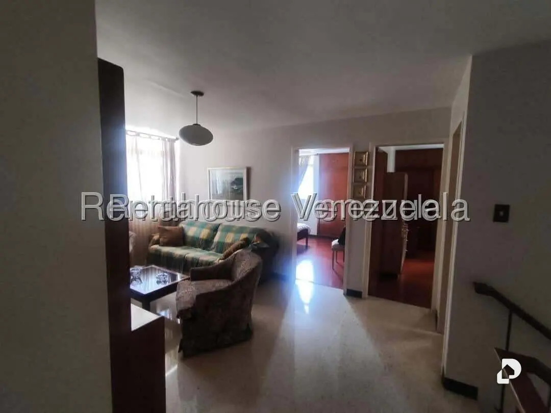 Casa en Los Pomelos, Caracas – 21