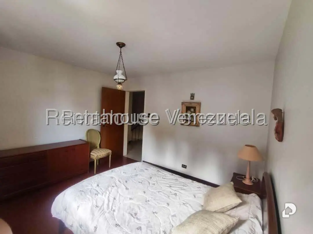 Casa en Los Pomelos, Caracas – 23