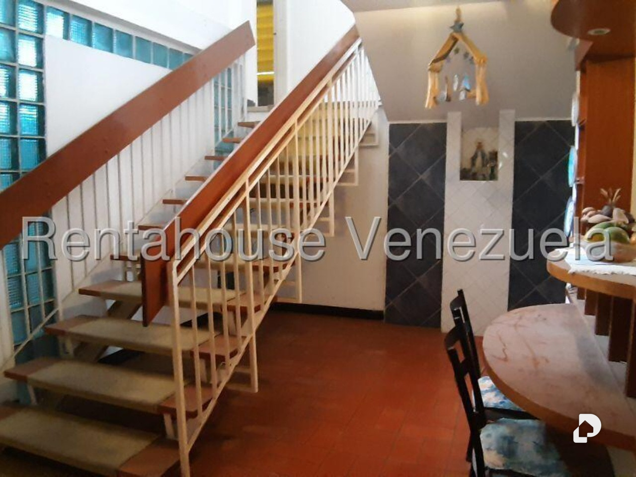 Casa en Santa Sofía, Caracas – 5