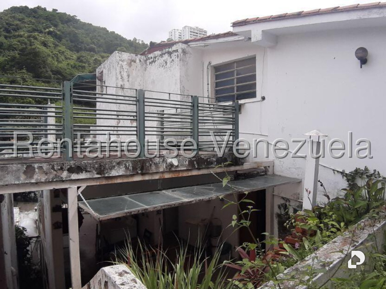 Casa en Santa Sofía, Caracas – 35