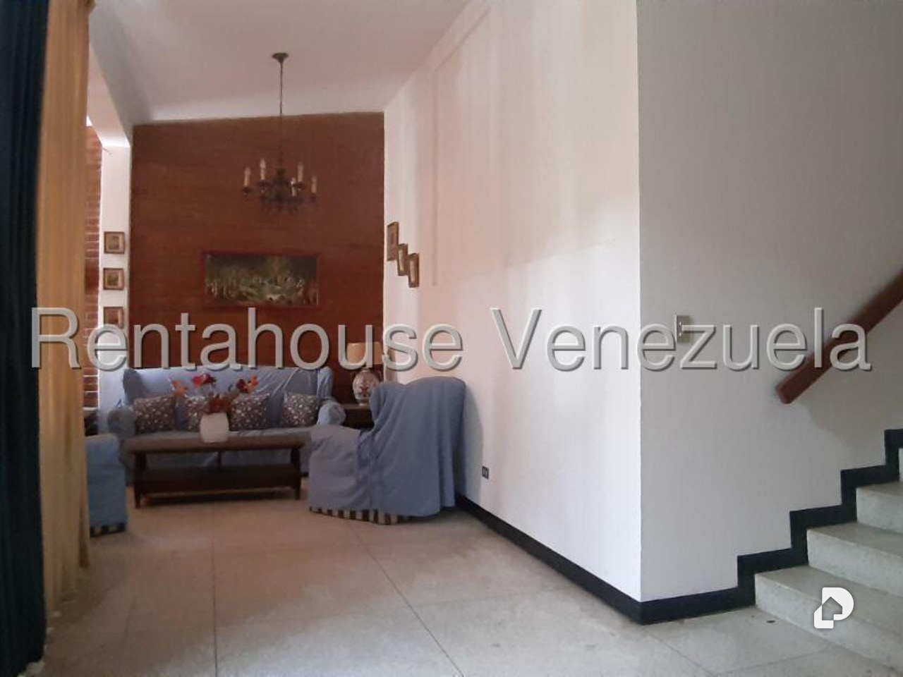 Casa en Santa Sofía, Caracas – 2