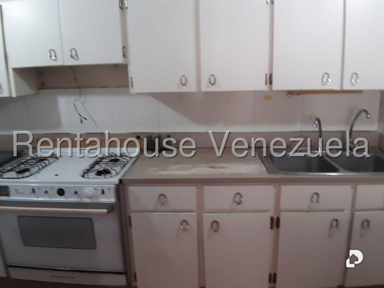Casa en Santa Sofía, Caracas – 38