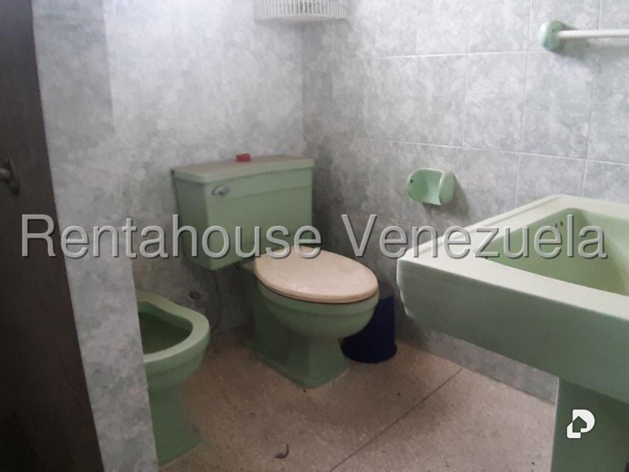 Casa en Santa Sofía, Caracas – 18