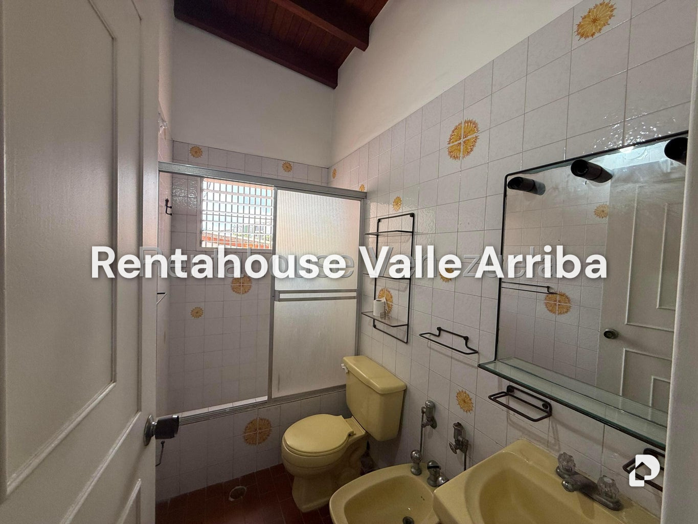 Casa en Alto Prado, Caracas – 28