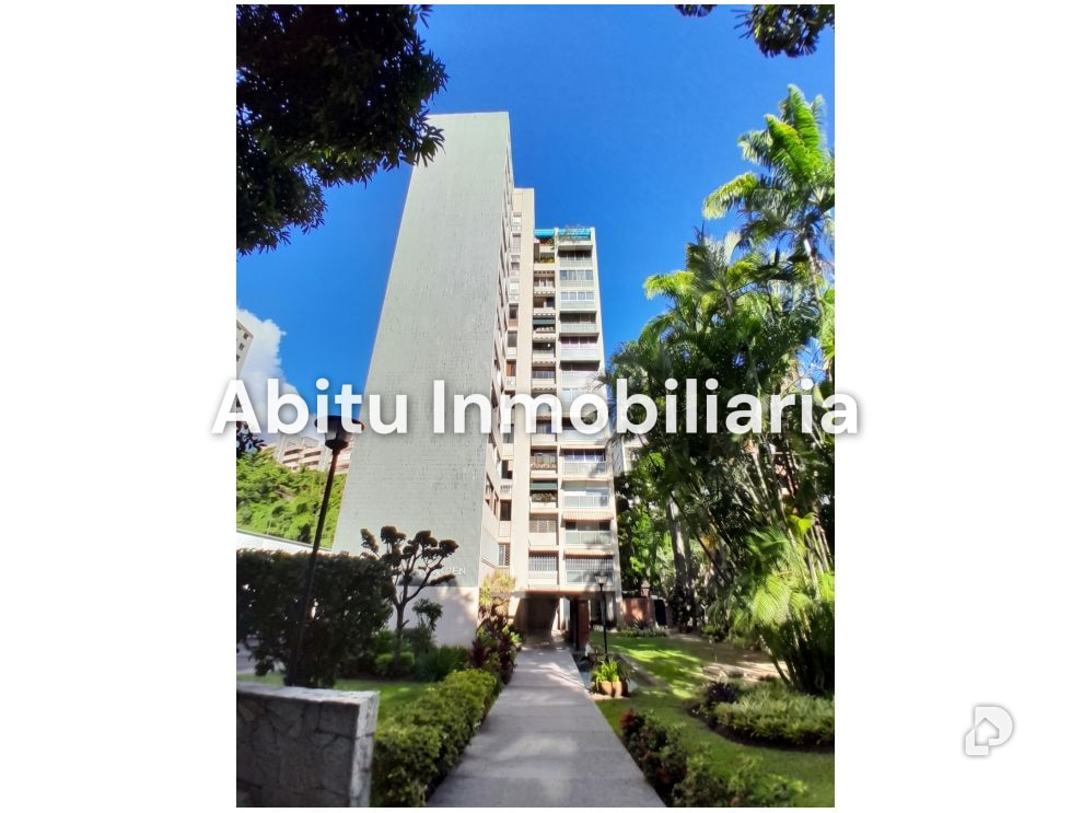 Apartamento en Los Palos Grandes, Caracas – 19