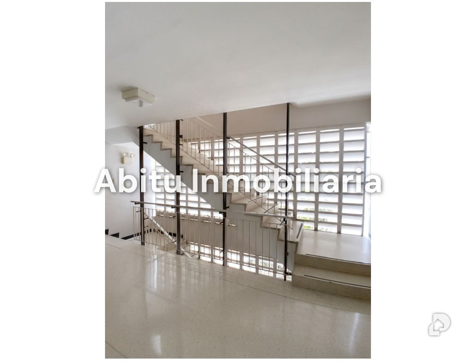 Apartamento en Los Palos Grandes, Caracas – 4
