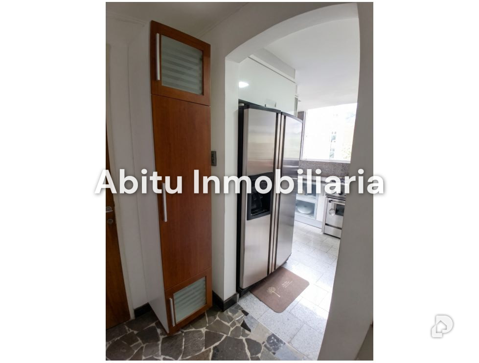 Apartamento en Los Palos Grandes, Caracas – 7