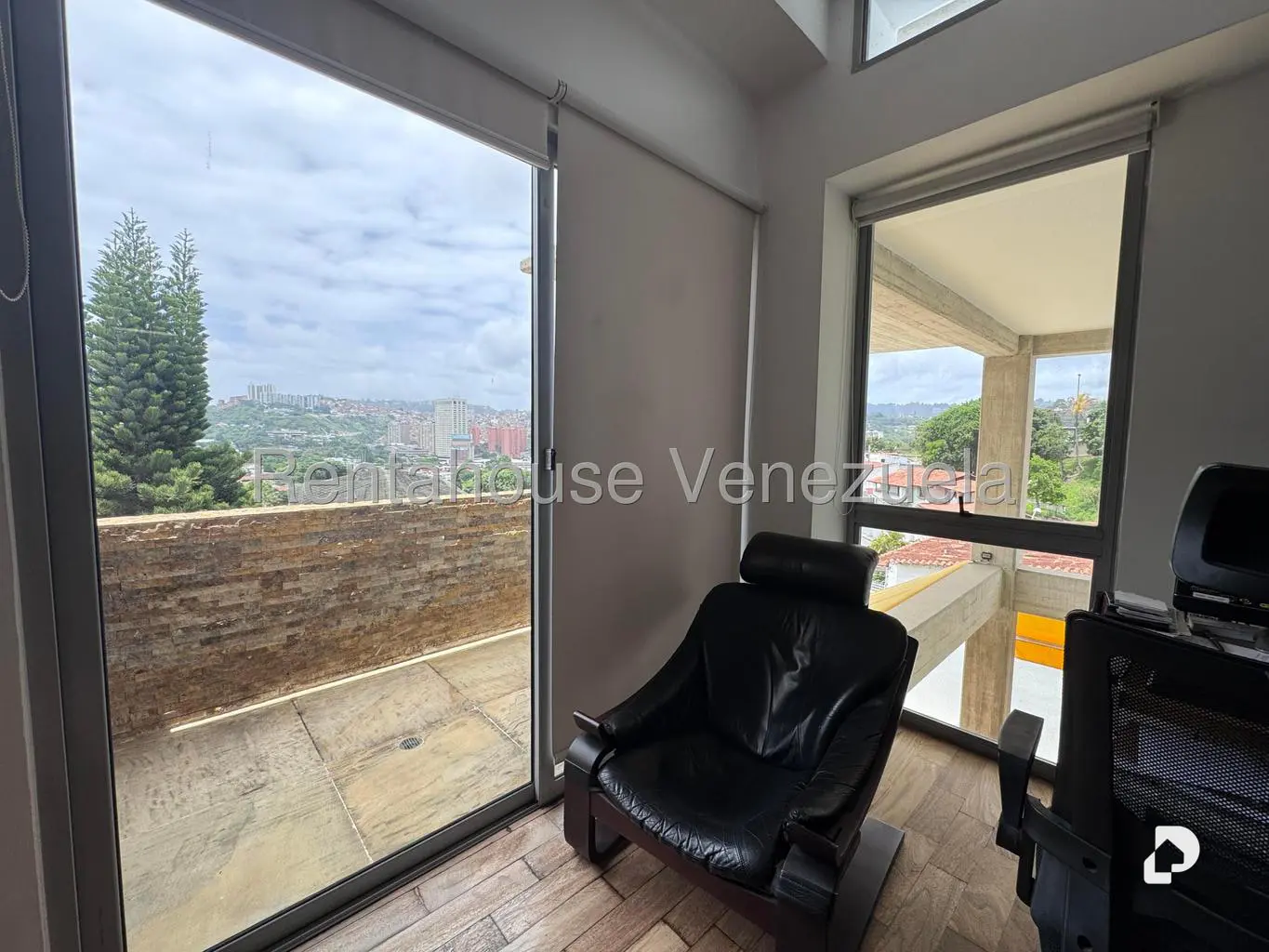 Casa en Prados del Este, Caracas – 19