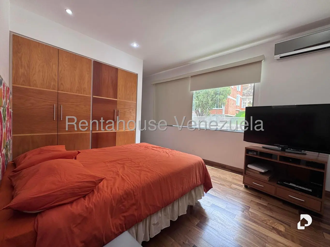 Casa en Prados del Este, Caracas – 29