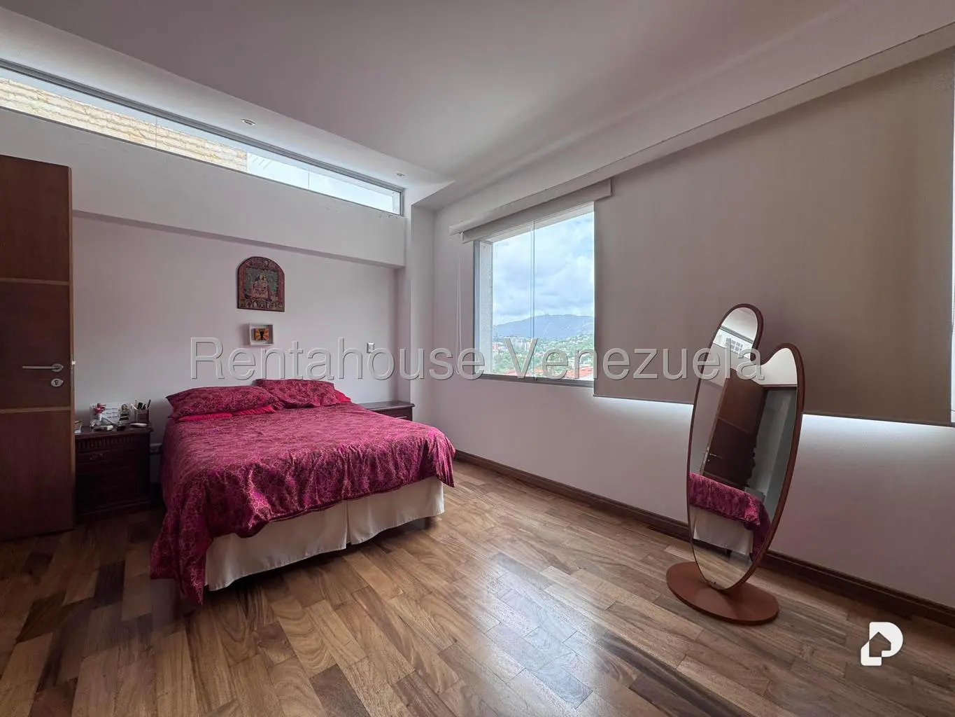 Casa en Prados del Este, Caracas – 25
