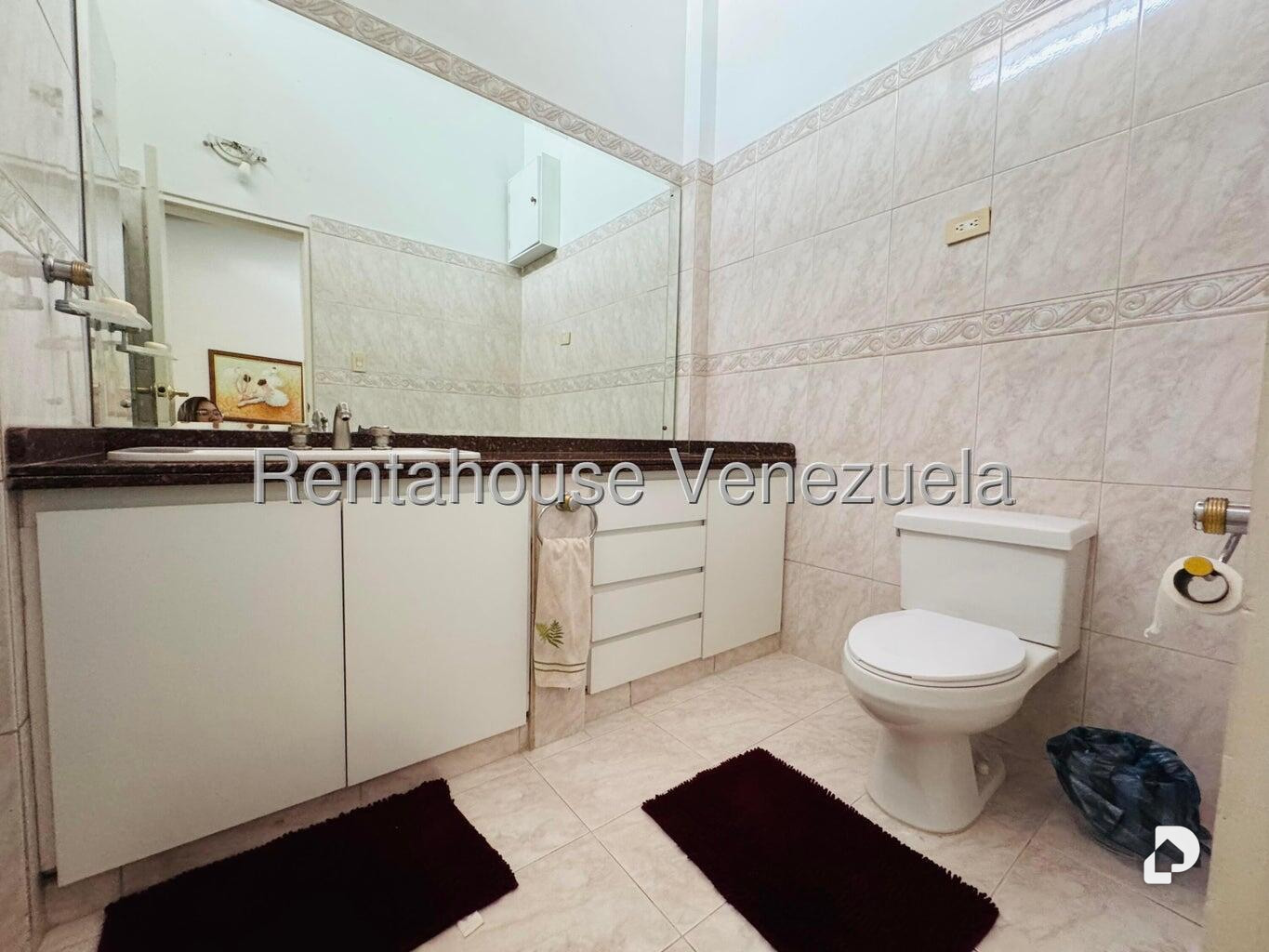 Casa en Colinas de Bello Monte, Caracas – 39
