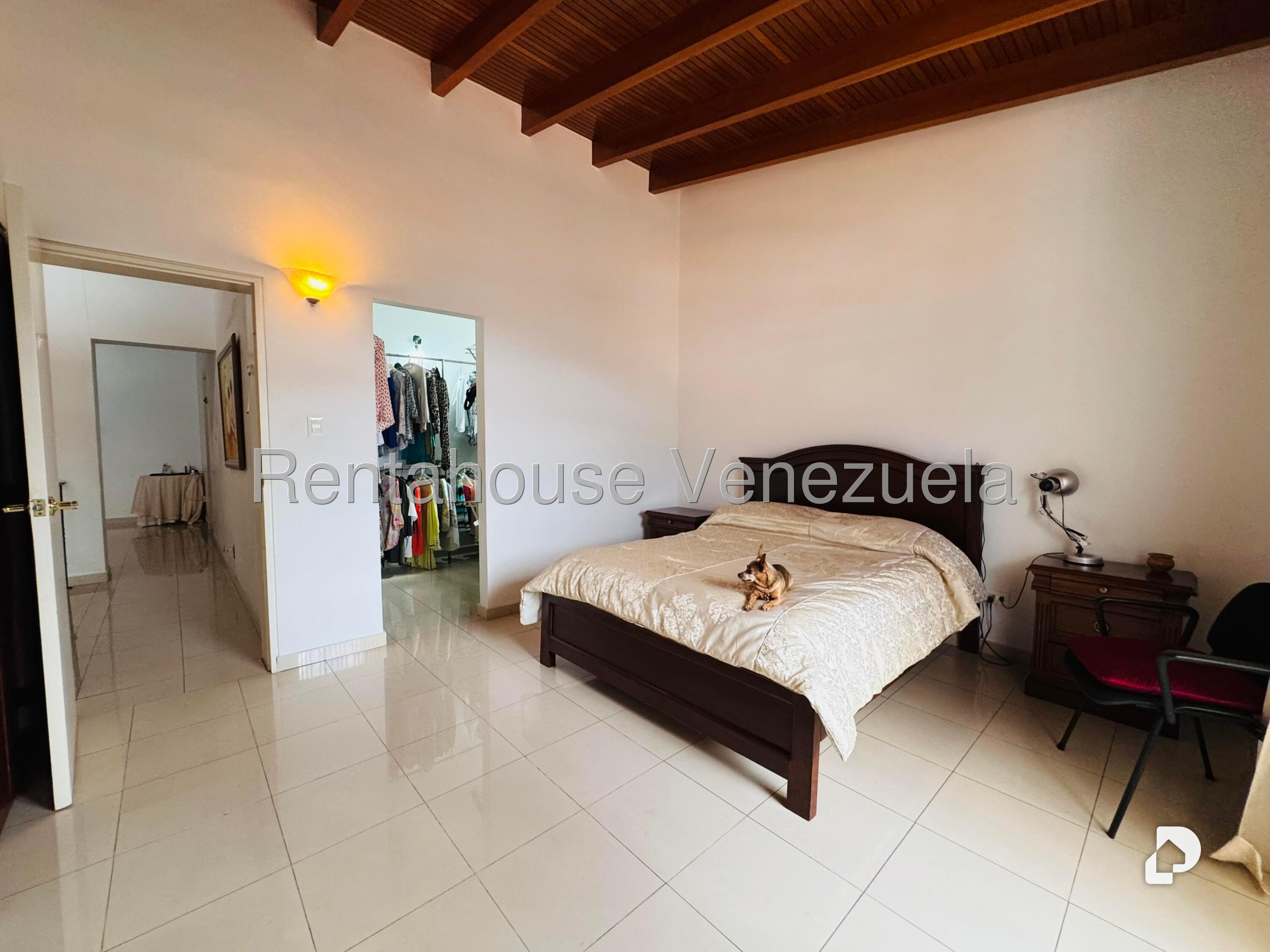 Casa en Colinas de Bello Monte, Caracas – 30