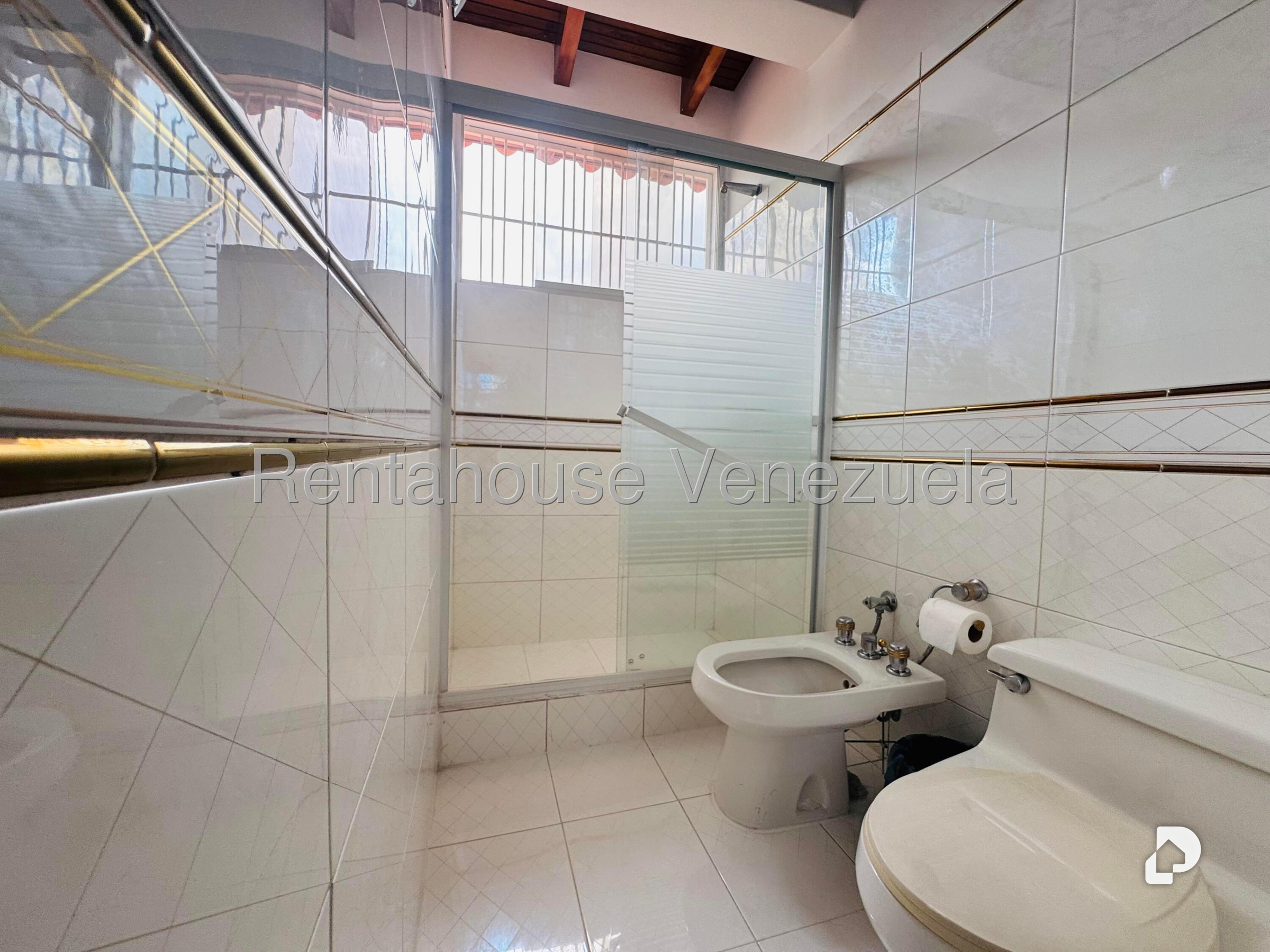 Casa en Colinas de Bello Monte, Caracas – 33