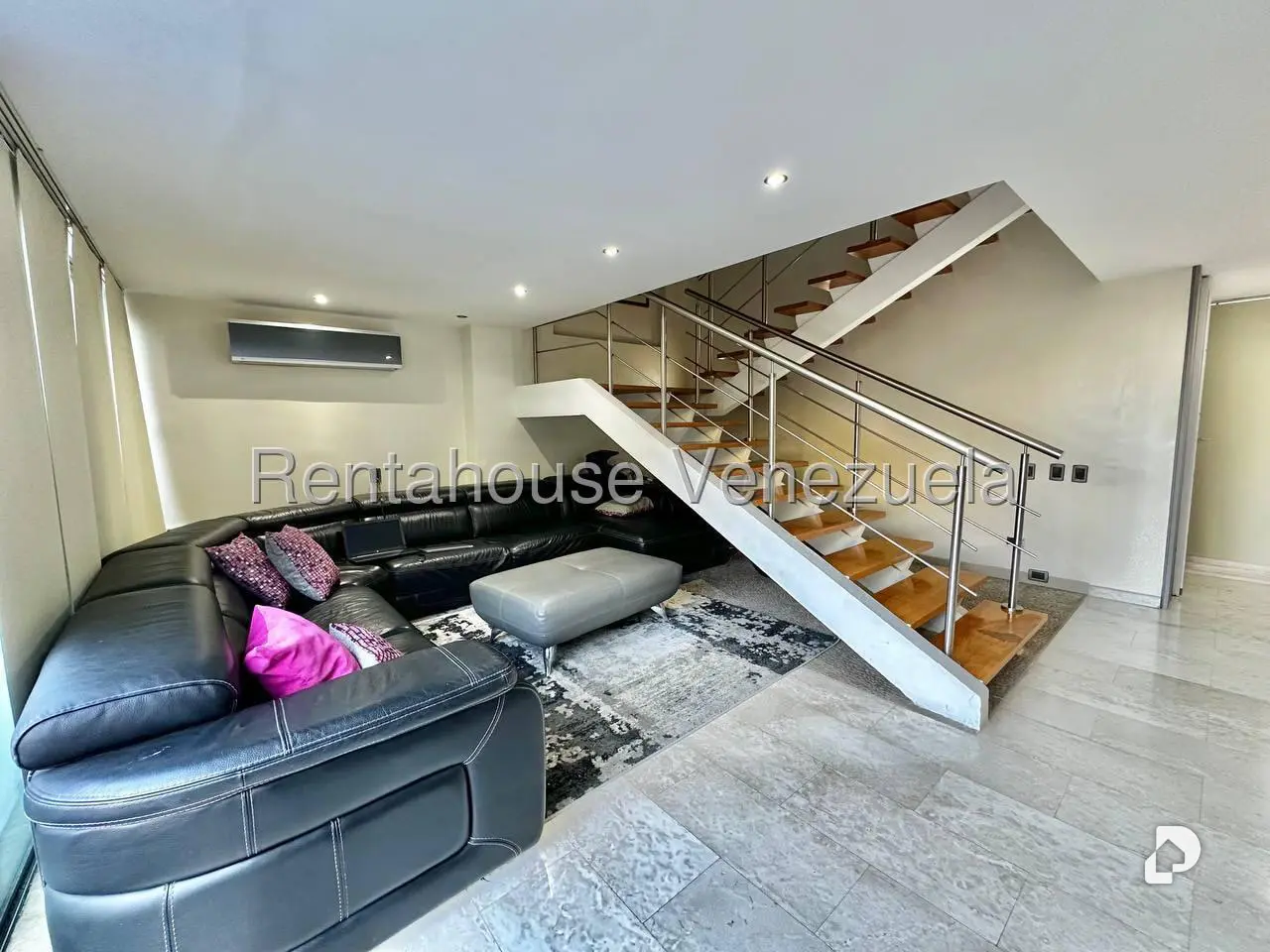 Apartamento en Lomas de La Alameda, Caracas – 18