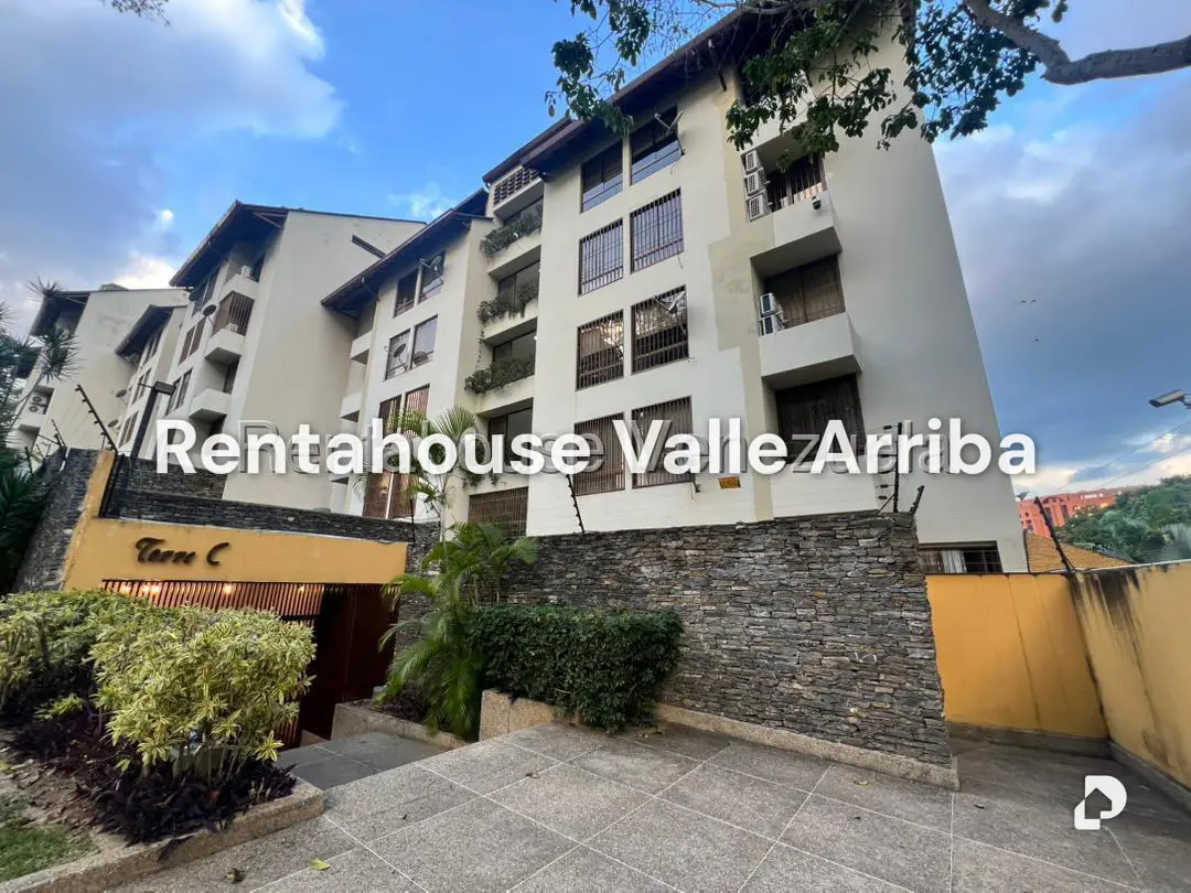 Apartamento en Colinas de Valle Arriba, Caracas – 1