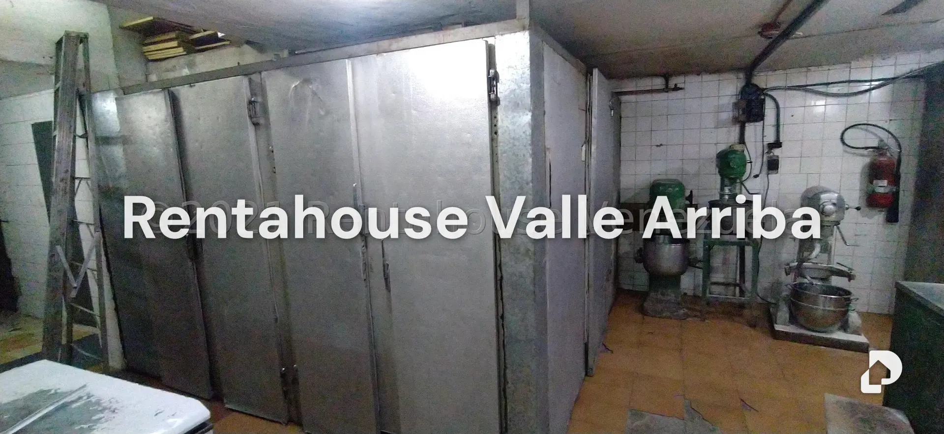 Local comercial en Las Acacias, Caracas – 19