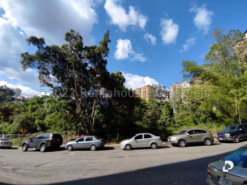 Terreno en Manzanares, Caracas – 18