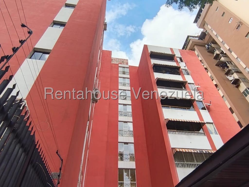 Apartamento en El Paraíso, Caracas - 1