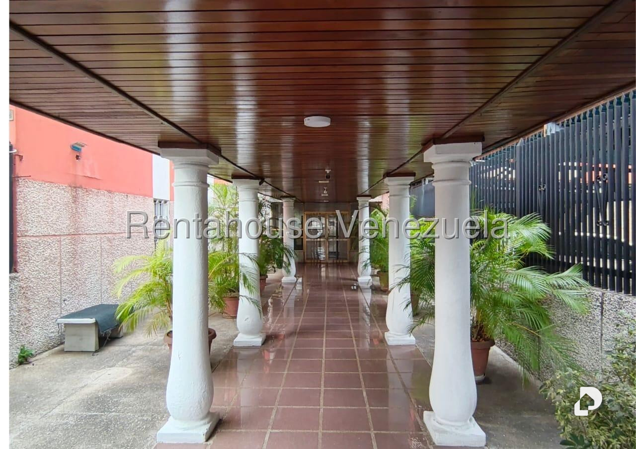Apartamento en El Paraíso, Caracas – 3