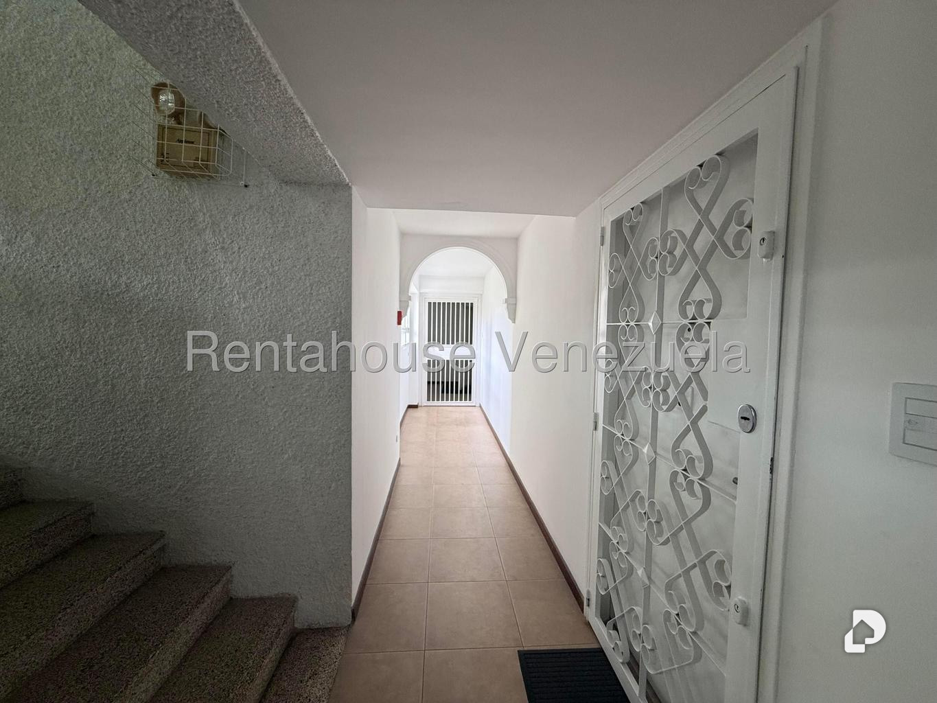 Apartamento en Santa Rosa de Lima, Caracas