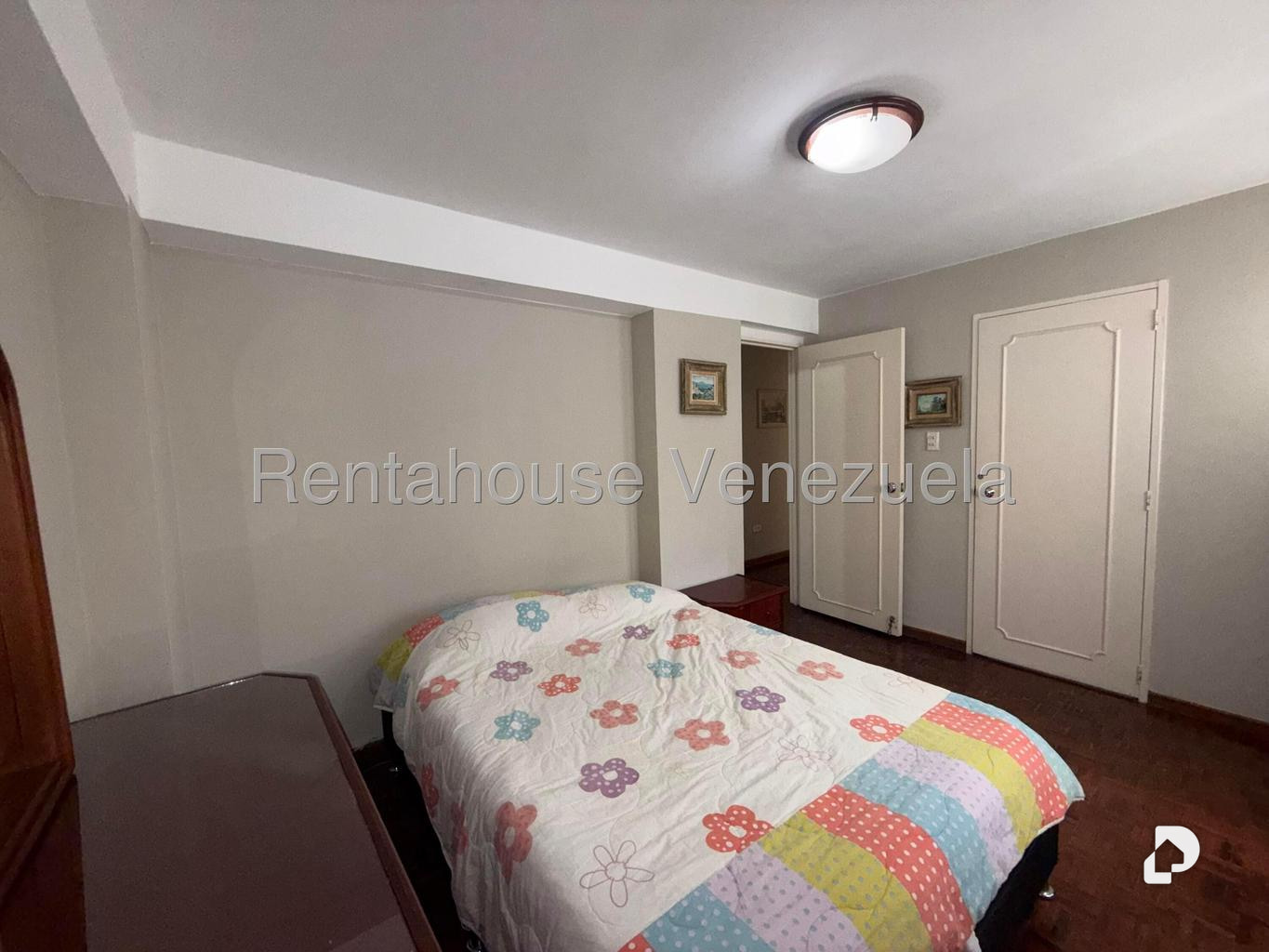 Apartamento en Santa Rosa de Lima, Caracas