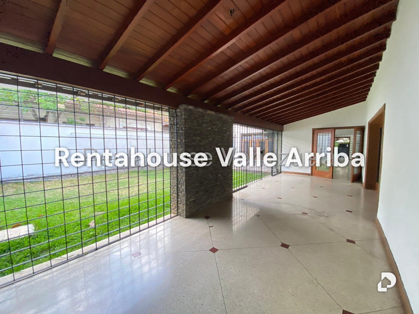 Casa en Altamira, Caracas – 8