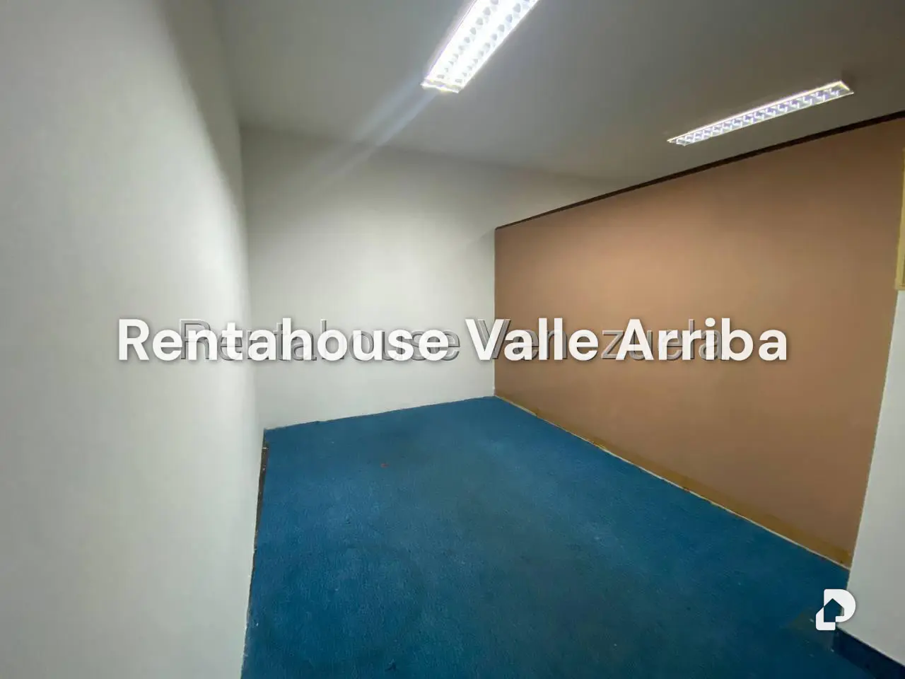 Local comercial en Parroquia Catedral, Caracas – 13
