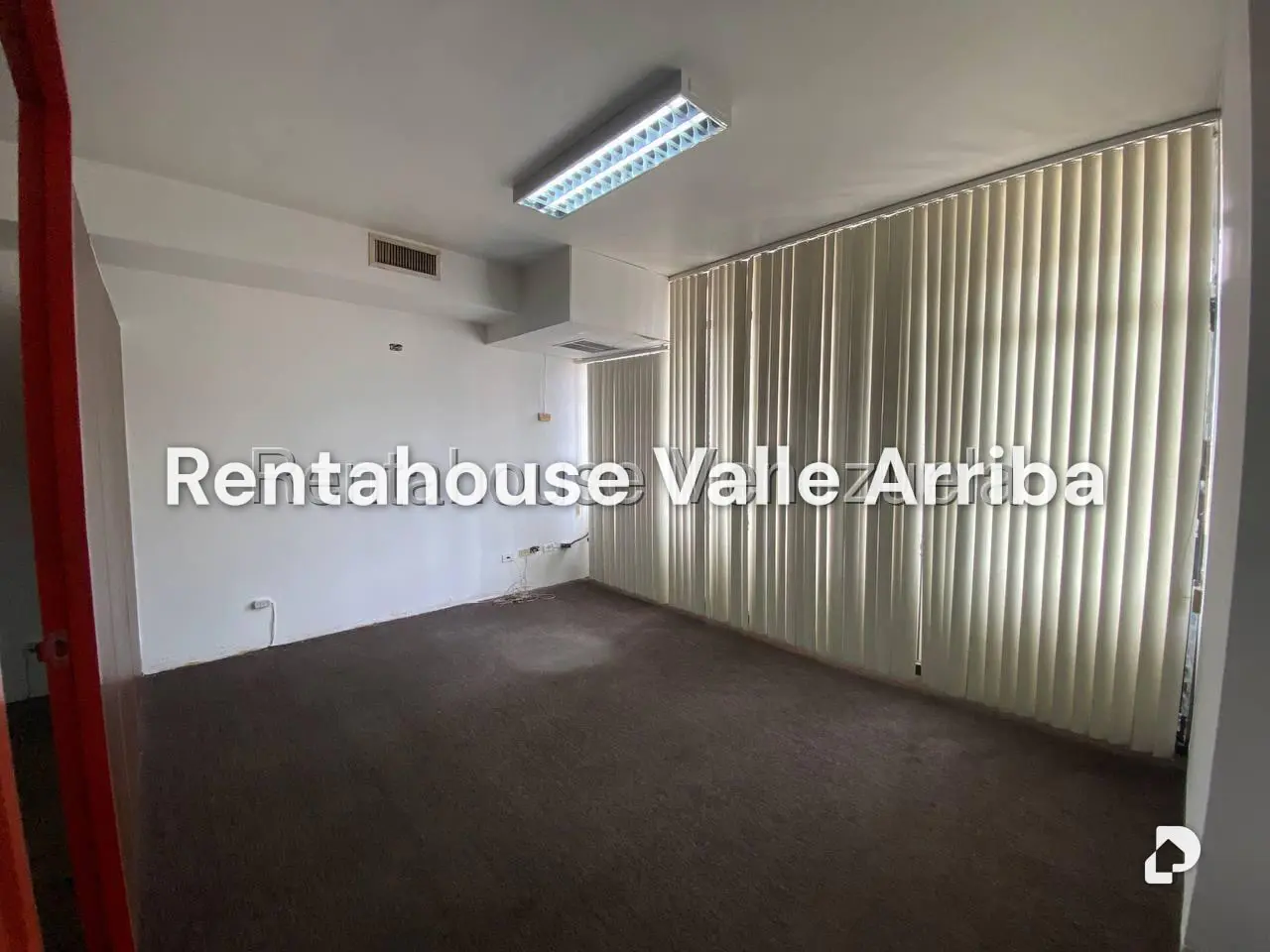 Local comercial en Parroquia Catedral, Caracas – 11