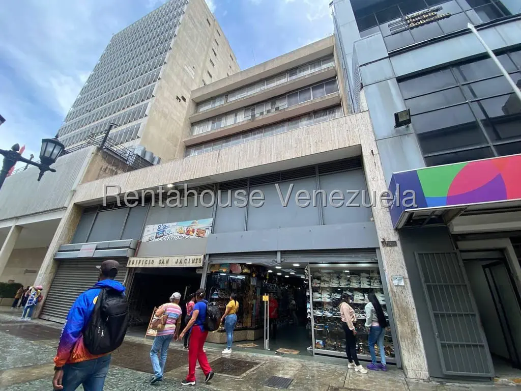 Local comercial en Caracas - 1