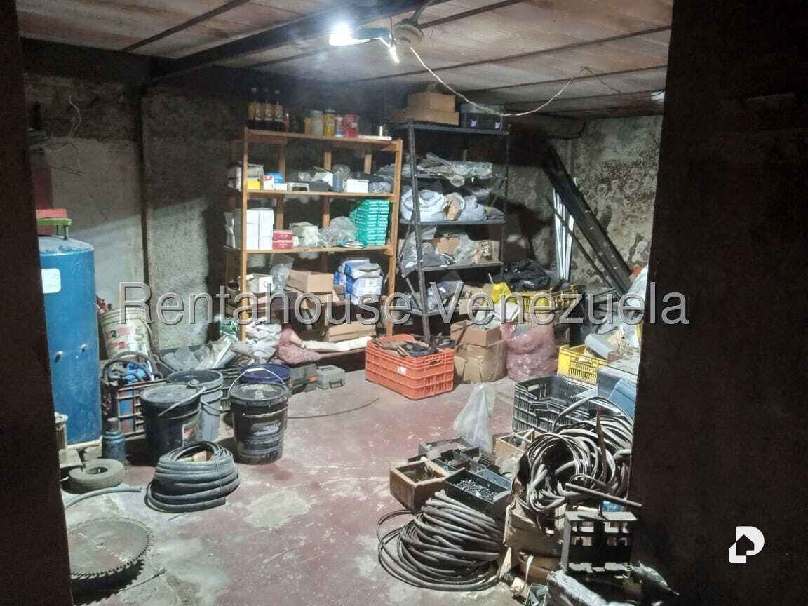 Local comercial en Puente Hierro, Caracas