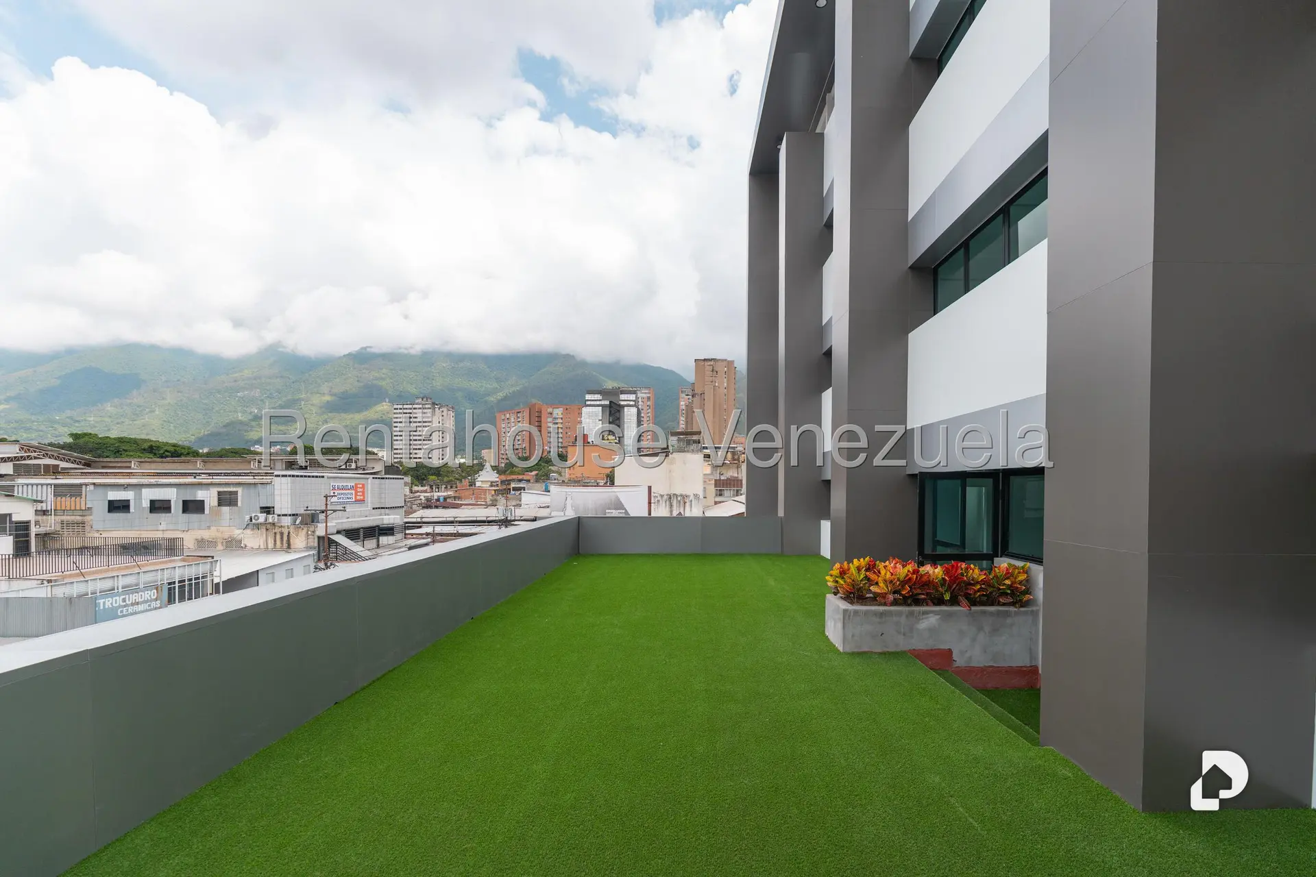 Edificio en Boleíta, Caracas – 11