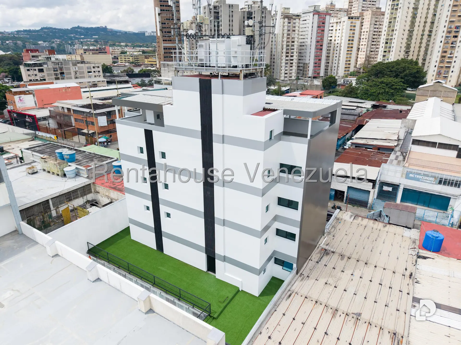 Edificio en Boleíta, Caracas – 23