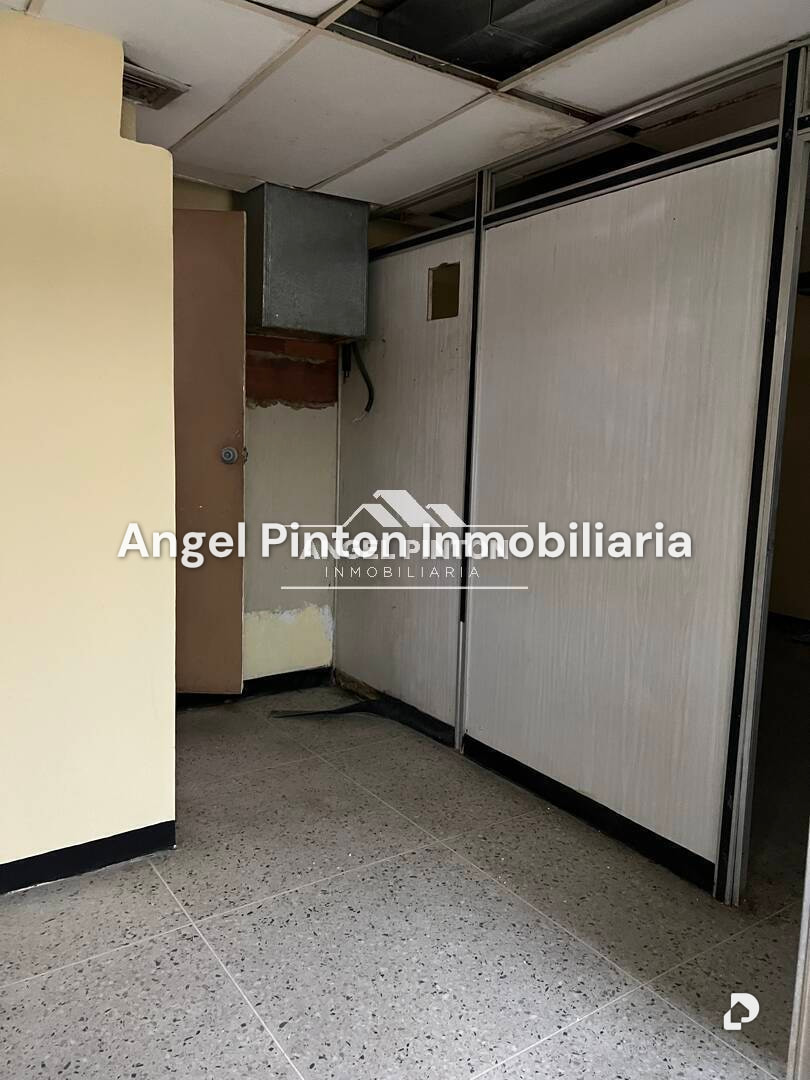 Oficina en Avenida 5 de Julio, Maracaibo – 11