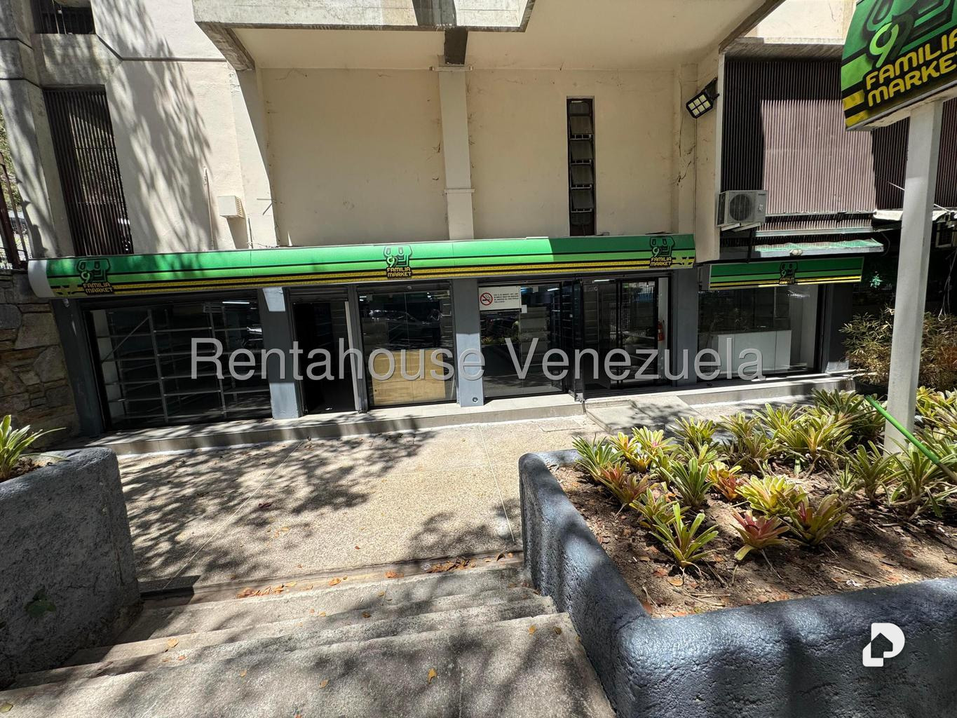 Local comercial en Colinas de Bello Monte, Caracas – 3
