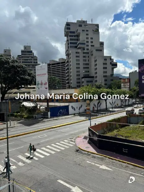 Oficina en Chacao, Caracas – 12