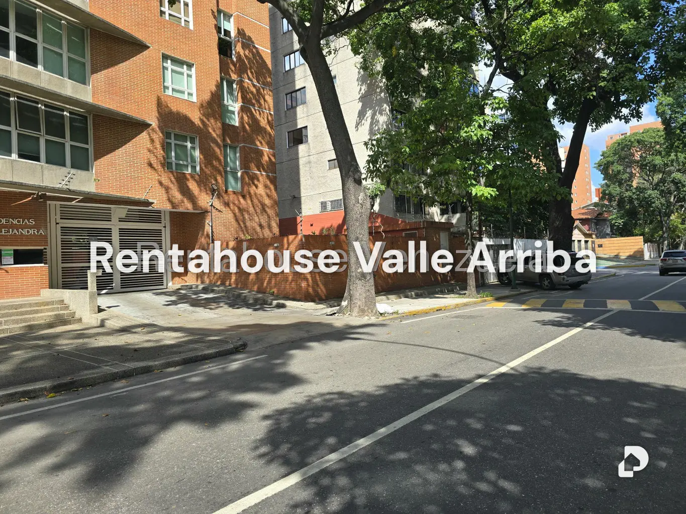 Apartamento en El Rosal, Caracas – 2